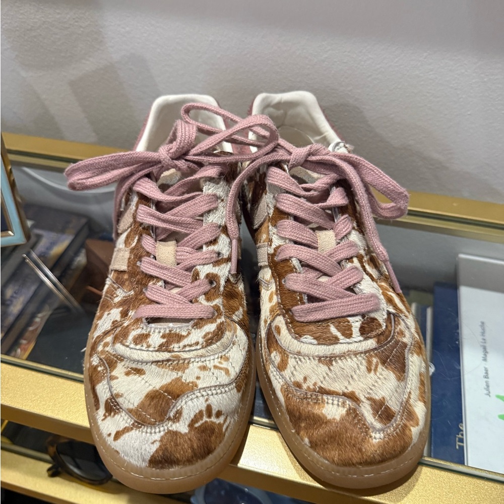 Coolway Brown Cowhide-Print Sneakers with Pink Laces